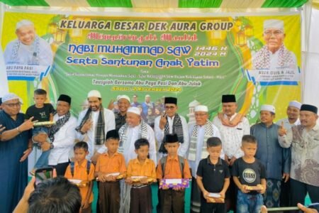 Mualem dan Sulaiman Tole-Abdul Hamid (SAH) Santuni 350 Anak Yatim