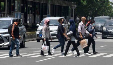 Warga Indonesia Dicap Paling Malas Jalan Kaki