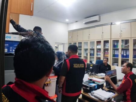 Penyidik Kejati Geledah Kantor dan Rumah Kepala BGP Aceh