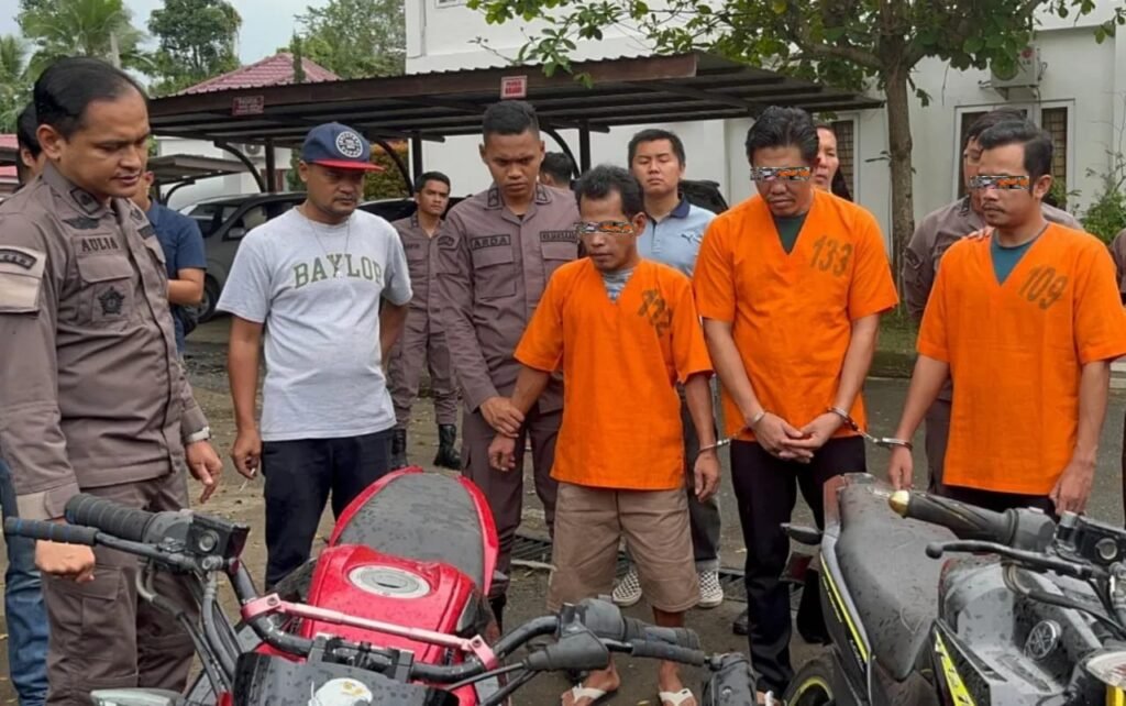 Tiga Prangkat Desa Aceh Timur Tersandung Kasus Perdagangan Kulit Satwa Dilindungi Diserahkan ke Jaksa