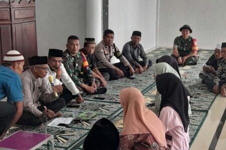 “Membuka Lembaran Baru”: Remaja Putri dari Kalimantan Barat Memeluk Agama Islam di Aceh Timur