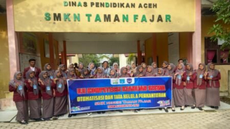 SMKN Taman Fajar Sukses Adakan UKK, Ciptakan Lulusan Berkualitas