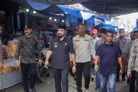 Jelang Lebaran, Bupati Aceh Timur Pastikan Harga Bahan Pokok Stabil dan BBM Tepat Takaran