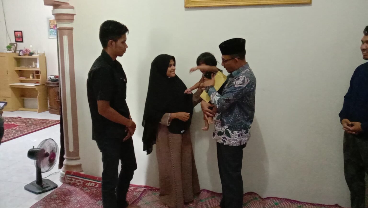 Haji Uma Tegaskan Komitmen Advokasi Kasus Pembunuhan Agen Mobil oleh Oknum TNI AL