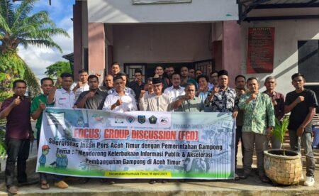 Forum Keuchik Peureulak Timur Gelar FGD dengan Wartawan untuk Majukan Gampong