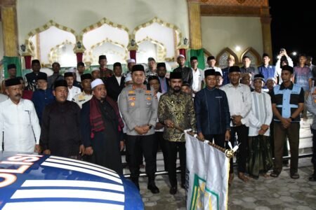 Langit Peureulak Menggema, Bupati Al-Farlaky Lepas Pawai Takbir Idul Adha