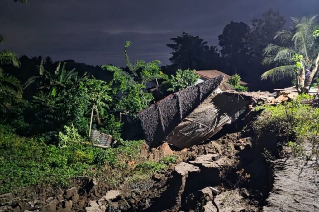 Longsor Sungai Arakundo Akibatkan Rumah Rusak Berat di Pantee Bidari
