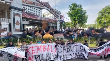 Pelajar dan Mahasiswa Aceh Demo di Kemendagri, Tuntut 4 Pulau Dikembalikan