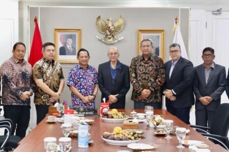 Ketemu Tito, Paduka Minta Dukungan Finansial untuk Lembaga Wali Nanggroe dan Dua Permintaan Lainnya