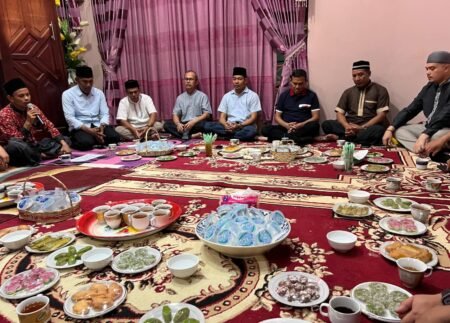 Wakil Gubernur Aceh dan Wakil Bupati Aceh Timur Takziah untuk Mantan Kepala BPKD