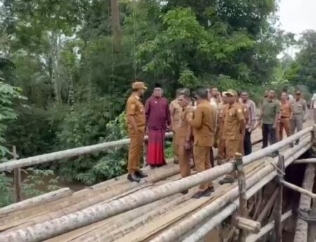 Bupati Al-Farlaky Coret Anggaran Mobil Dinas, Alihkan Bangun Jembatan di Pante Bidari