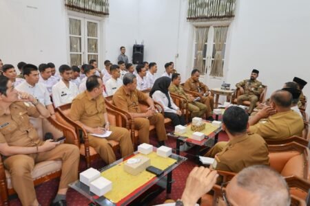 Bupati Aceh Timur Pimpin Rakor Penguatan Program Makan Bergizi Gratis