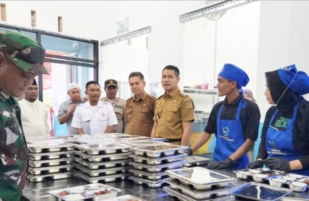 Wakil Bupati Aceh Timur Luncurkan Program Makan Bergizi Gratis untuk Siswa