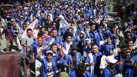 Timor Leste Diguncang Demo: Mahasiswa Protes Pembelian Mobil Mewah untuk Pejabat