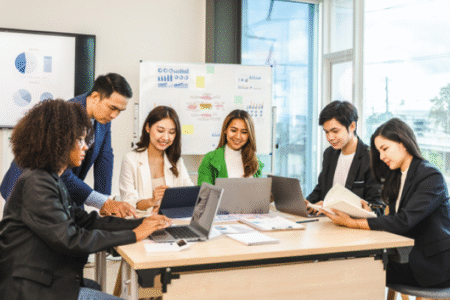 Pemerintah Buka Program Magang untuk 20.000 Fresh Graduate dengan Gaji UMP