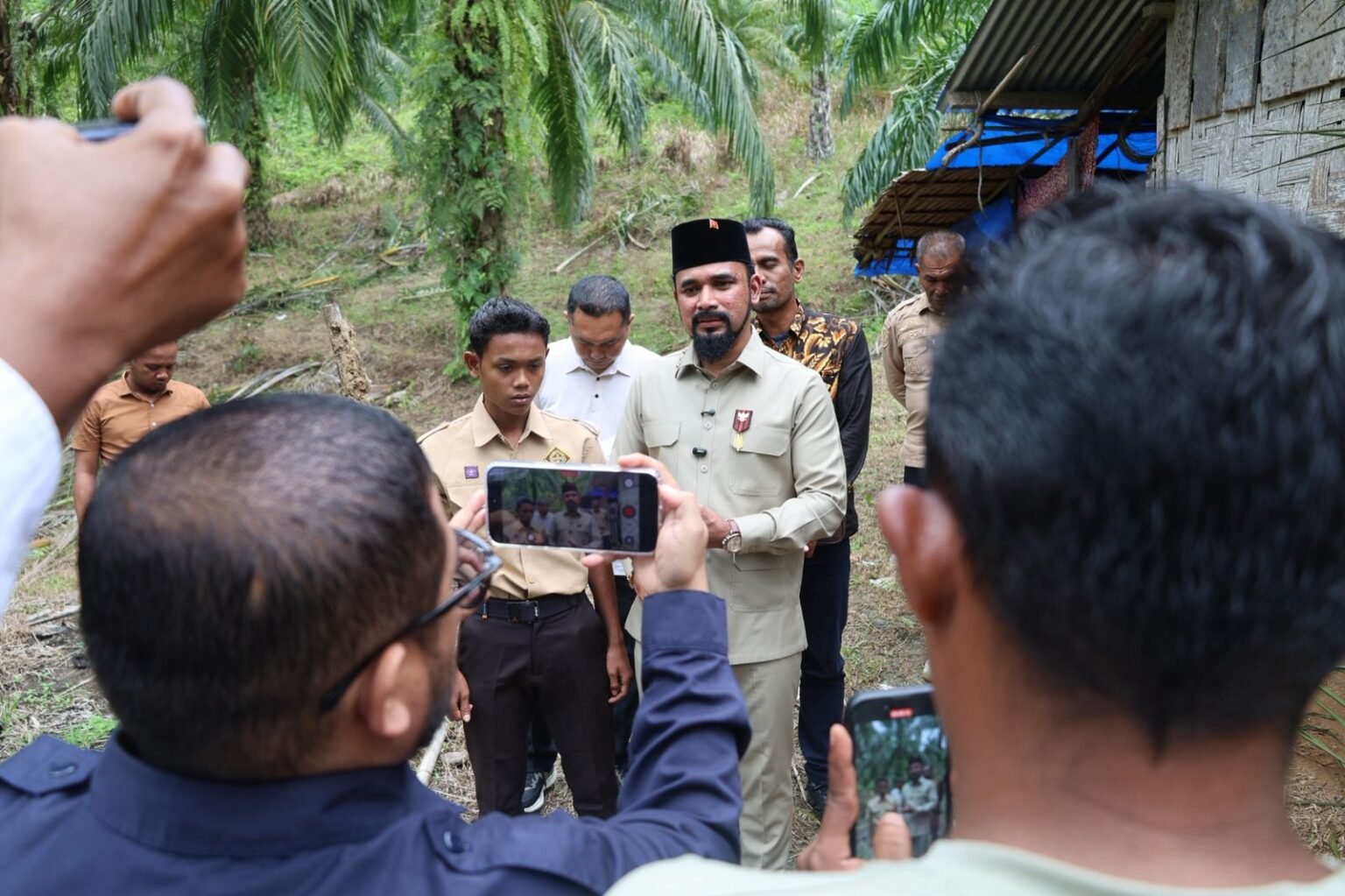 Siswa SMA di Aceh Timur Nyaris Putus Sekolah, Bupati Turun Tangan Bantu Pembiayaan dan Rumah