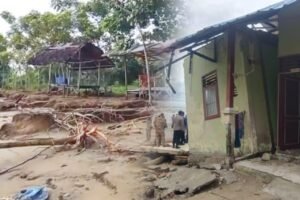 Abrasi Pantai di Aceh Timur: Berapa Rumah Telah Tenggelam dan Tempat Usaha Terancam