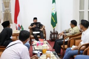 Bupati Al-Farlaky Panggil Pupuk Indonesia Terkait Kelangkaan dan Mahal di Aceh Timur