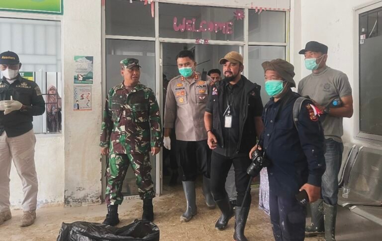 RSUD SAAS Peureulak Dibersihkan, Bupati Aceh Timur Cek Peralatan Medis Rusak
