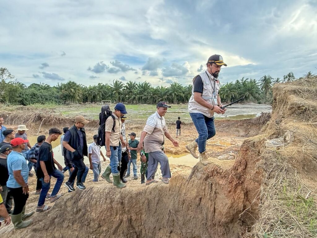 Bupati Aceh Timur Tinjau Langsung Kondisi Warga Terdampak Banjir di Simpang Ulim dan Pante Bidari