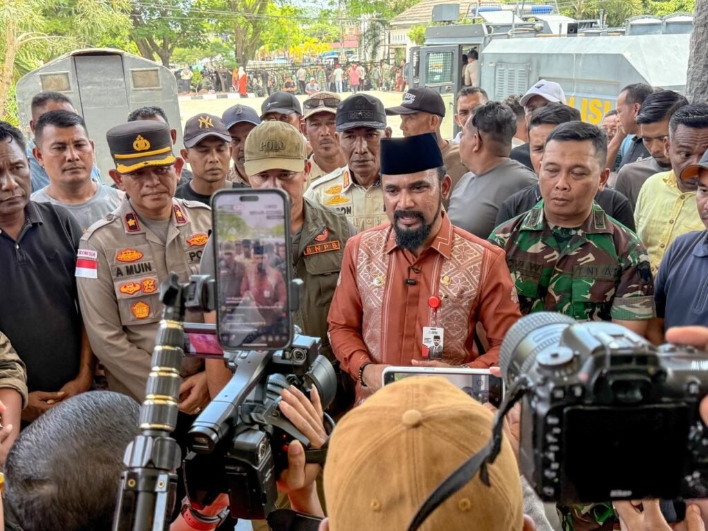 Al-Farlaky Tegaskan Dirinya Tidak Pernah Meninggalkan Para Penyintas Banjir Aceh Timur