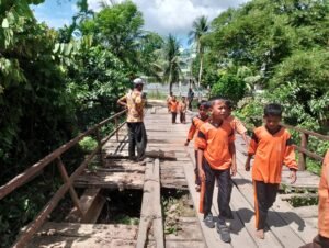 Jembatan Jambo Lubok Memprihatinkan, Warga Minta Pemkab Aceh Timur Segera Lakukan Perbaikan