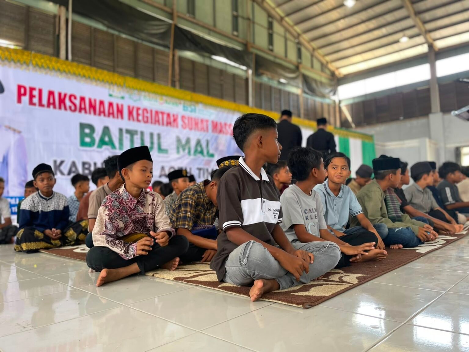 118 Anak Aceh Timur Khitan Gratis! Sunat Massal Baitul Mal Digelar di Idi Sport Center
