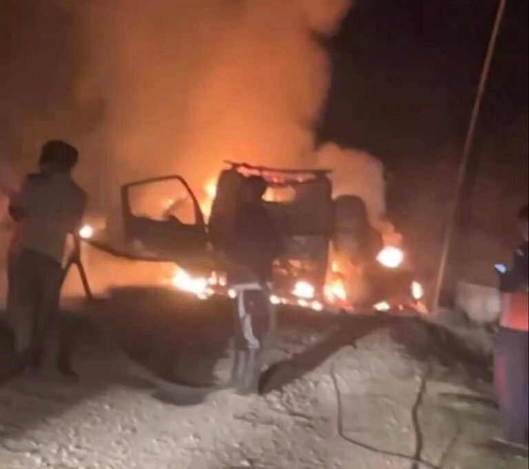 Breaking news: Mobil Colt Diesel Terbakar Di Gampong Buket Kuta Peudawa