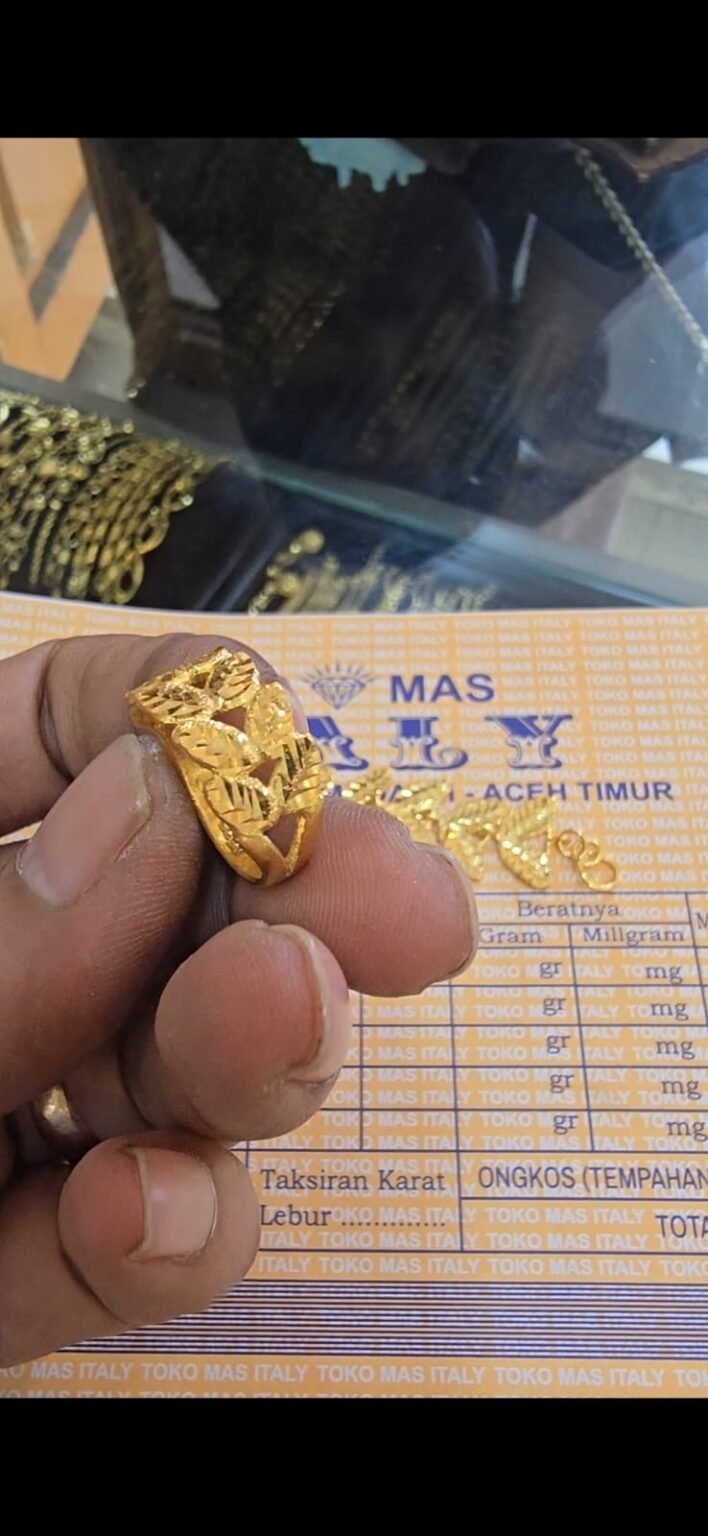 Harga Emas Perhiasan Di Idi Rayeuk Hari Ini: Tipe 99 Tembus Rp8 Juta