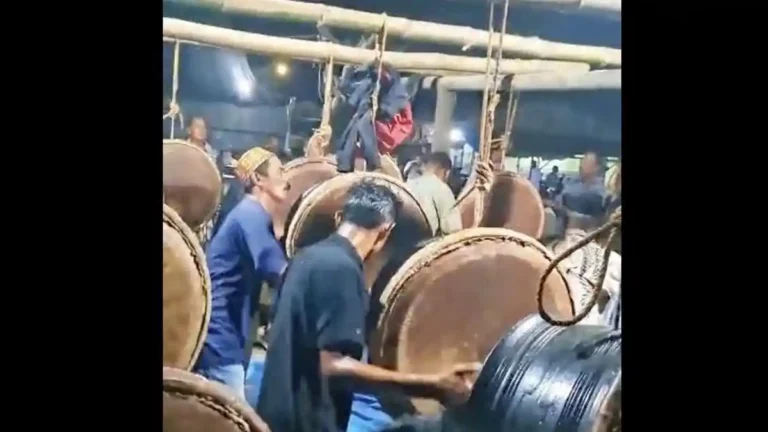 Warisan Abad Ke-19 Masih Hidup! Grup Rapai Uroeh Tualang Tuha, Satu-satunya Rapai Pase Asli di Aceh Timur