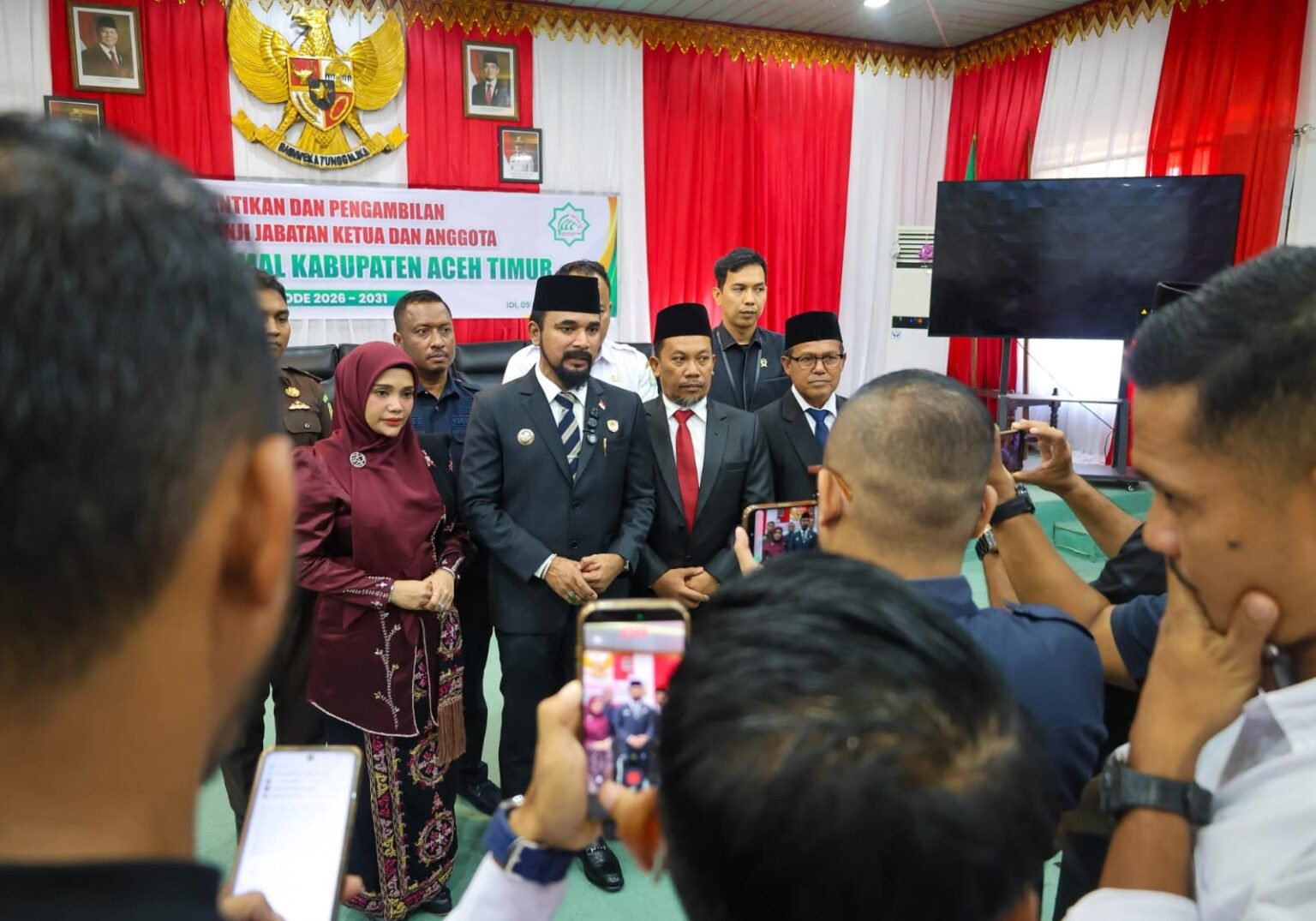 Bupati Al-farlaky: Ada Potongan Bantuan Baitul Mal, Laporkan! Kita Tindak Tegas