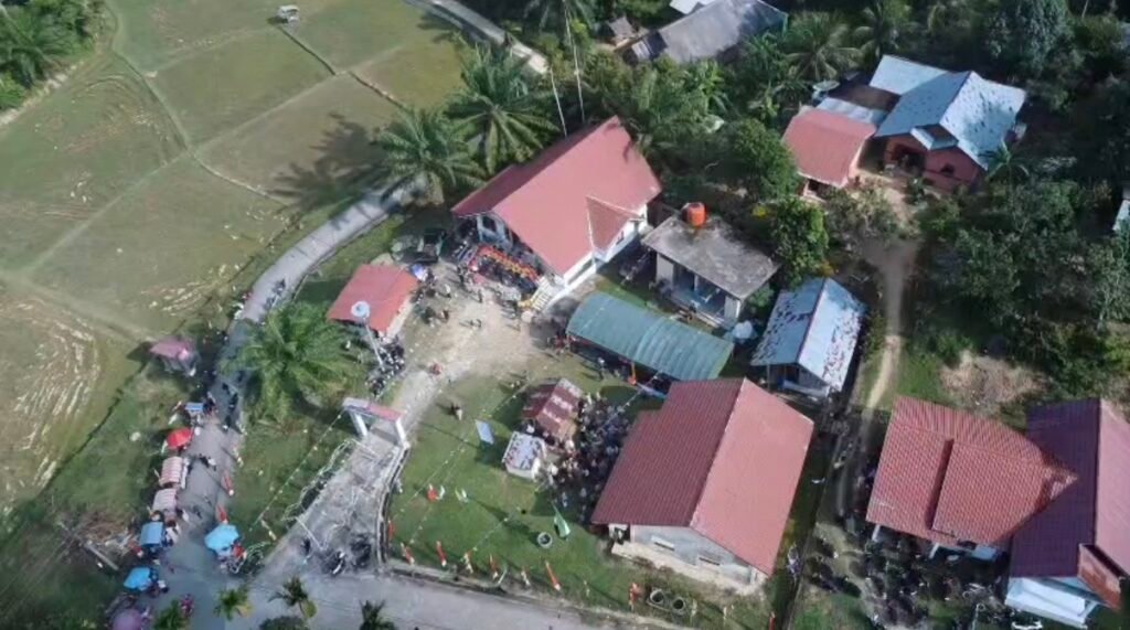 Meriahnya Maulid Nabi di Gampong Alue Gadeng, Darul Aman: Ratusan Dalong Hiasi Meunasah