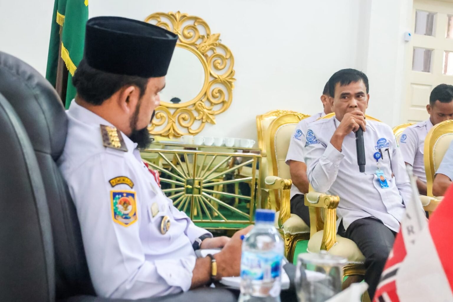 Warga Pante Bidari Sampai Peureulak Ngeluh Air Tak Mengalir, Bupati Al-Farlaky: Jangan Cuma Raih Penghargaan, Pelayanan Harus Nyata!