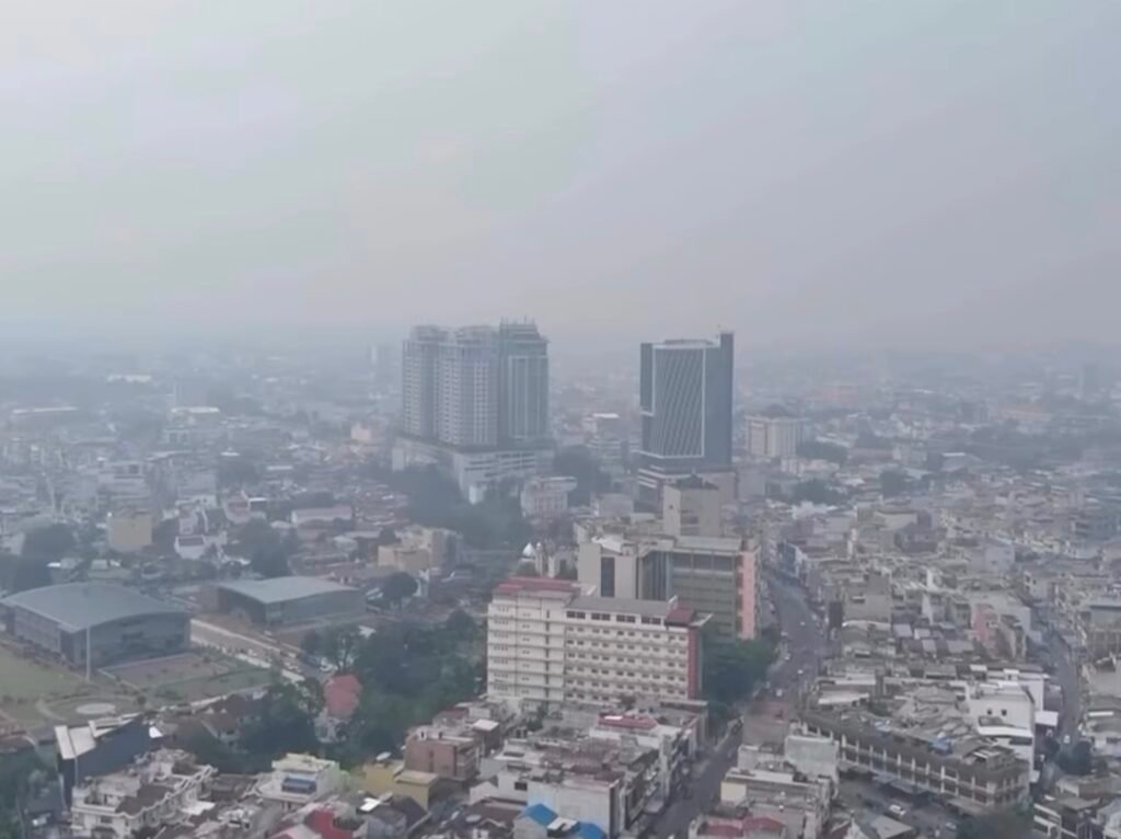 Angin Tak Punya KTP, Giliran Aceh Diselimuti Asap Kiriman, Benarkah Asap Kalimantan ?
